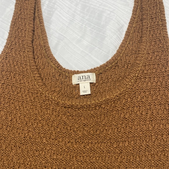 Women’s - Picture 3 of 7